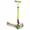 Globber Primo Lights Wood Foldable Tri-Scooter Grün - Braun - Schwarz