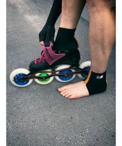 MyFit Skating Footies Low Cut (2mm) Schwarz - Gelb -Adidas-Shop MyFit Skating Footies Low Cut 2mm 4 2