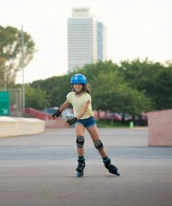 Playlife Joker Yellow Glow Skate Combo Kinder (verstellbar) Schwarz - Blau 14 Playlife Joker Yellow Glow Skate Combo Kinder (verstellbar) Schwarz - Blau -Adidas-Shop Playlife Joker Yellow Glow Skate Combo Junior verstelbaar 6 2203090911