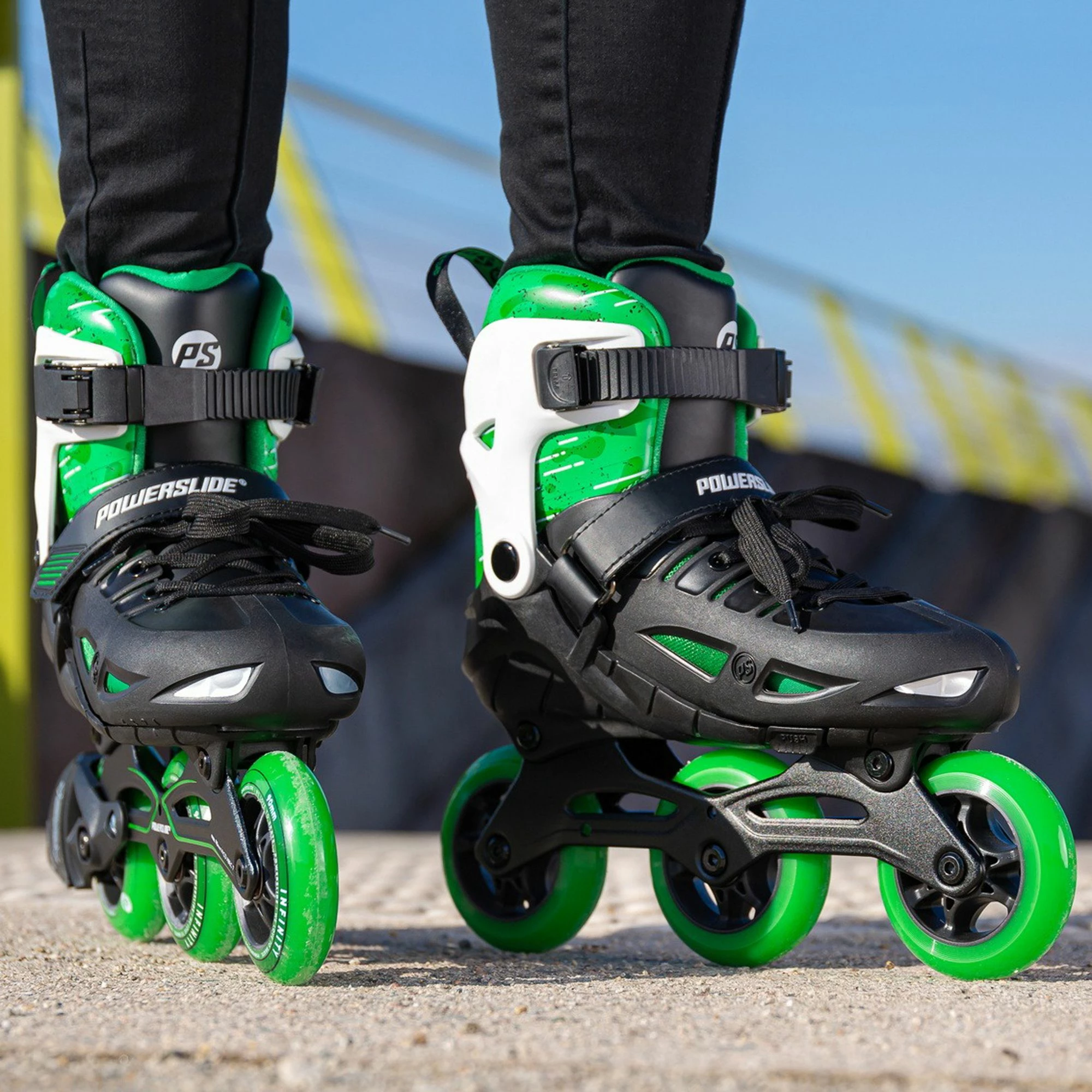 Powerslide Universe Inline Skates Kinder (verstellbar) Schwarz - Grün - Weiß 10 Powerslide Universe Inline Skates Kinder (verstellbar) Schwarz - Grün - Weiß – Bild 8