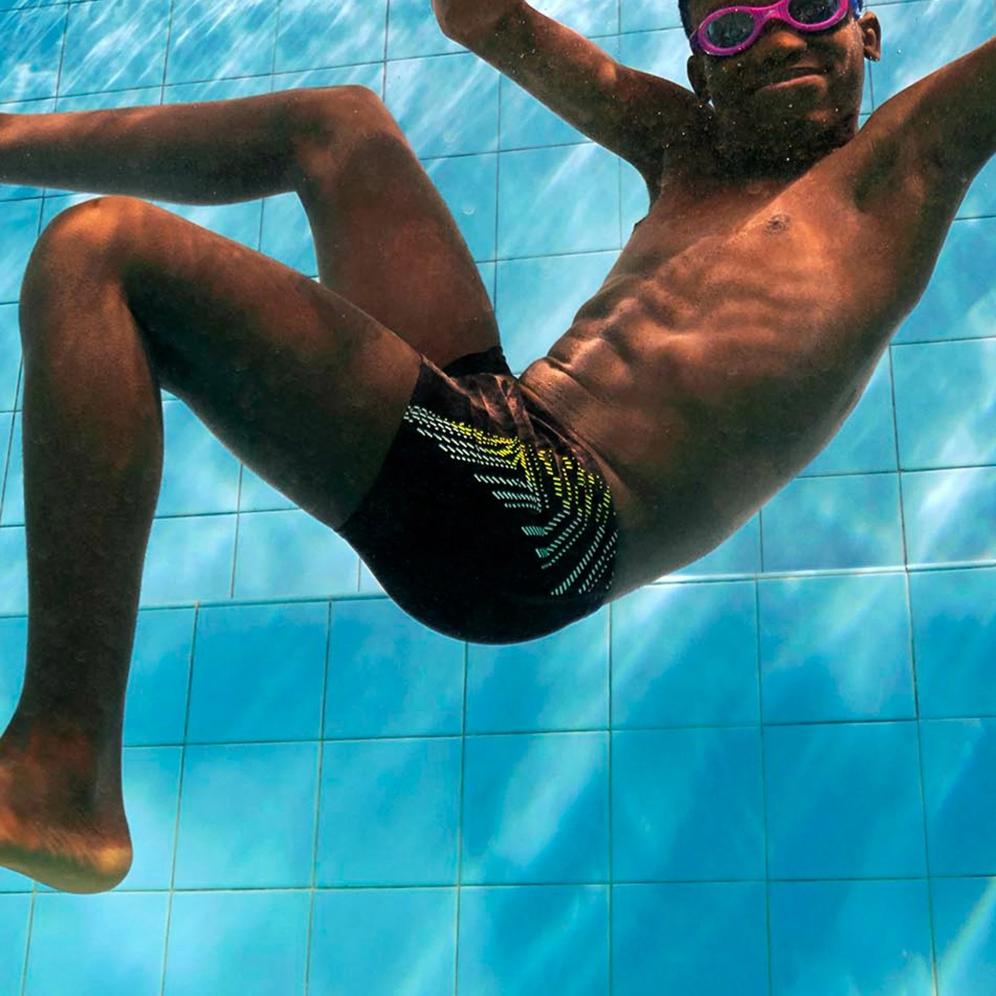 Speedo Plastisol Placement Schwimmshort Jungen Schwarz - Grün - Blau 8 Speedo Plastisol Placement Schwimmshort Jungen Schwarz - Grün - Blau – Bild 6